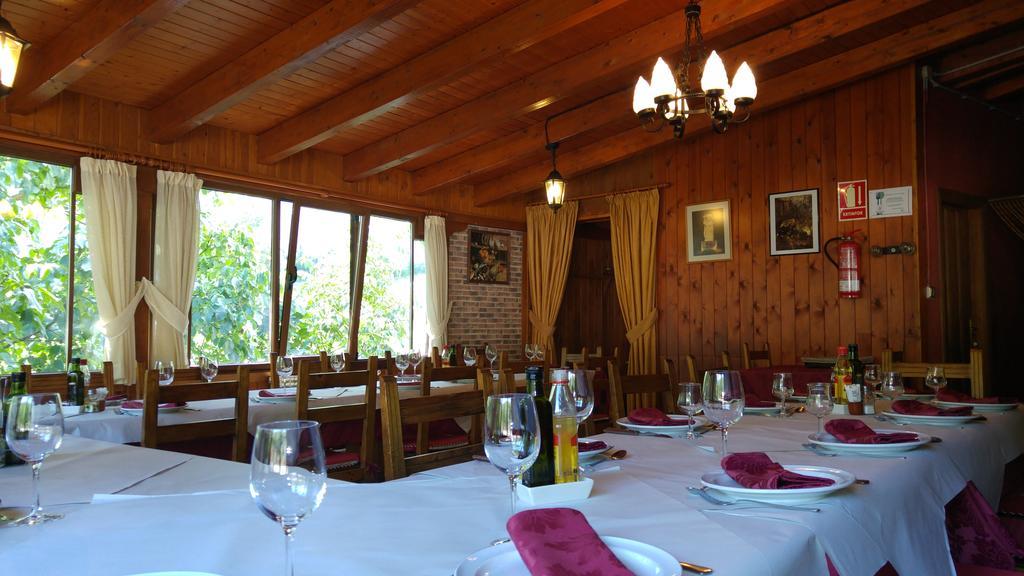Hostal El Peregrino 拉波尔特拉德瓦尔卡 外观 照片