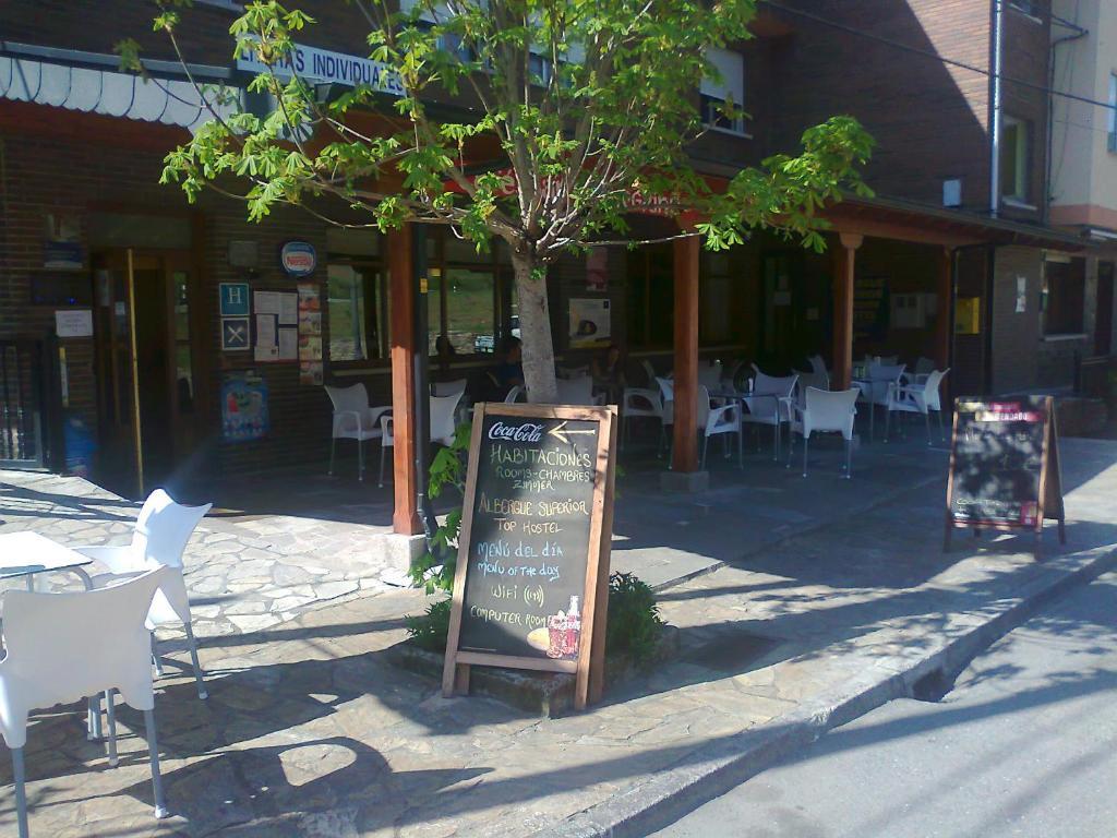 Hostal El Peregrino 拉波尔特拉德瓦尔卡 外观 照片
