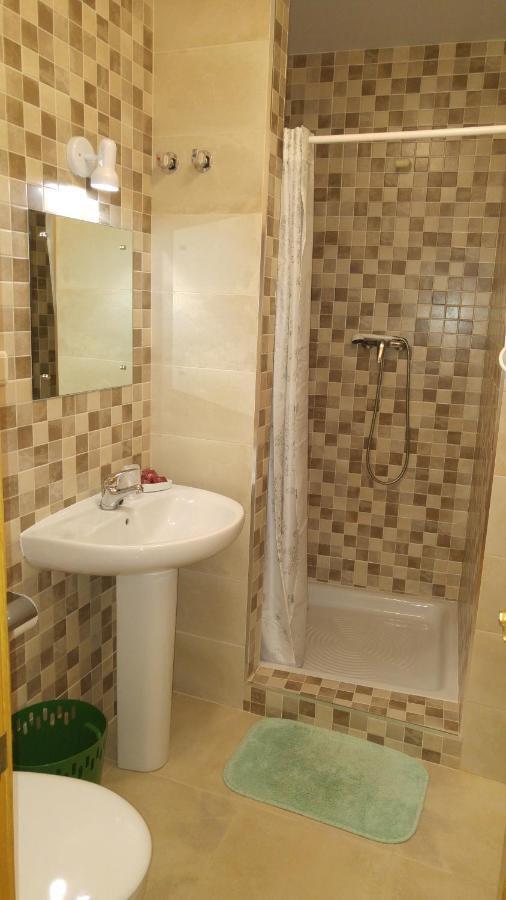 Hostal El Peregrino 拉波尔特拉德瓦尔卡 外观 照片